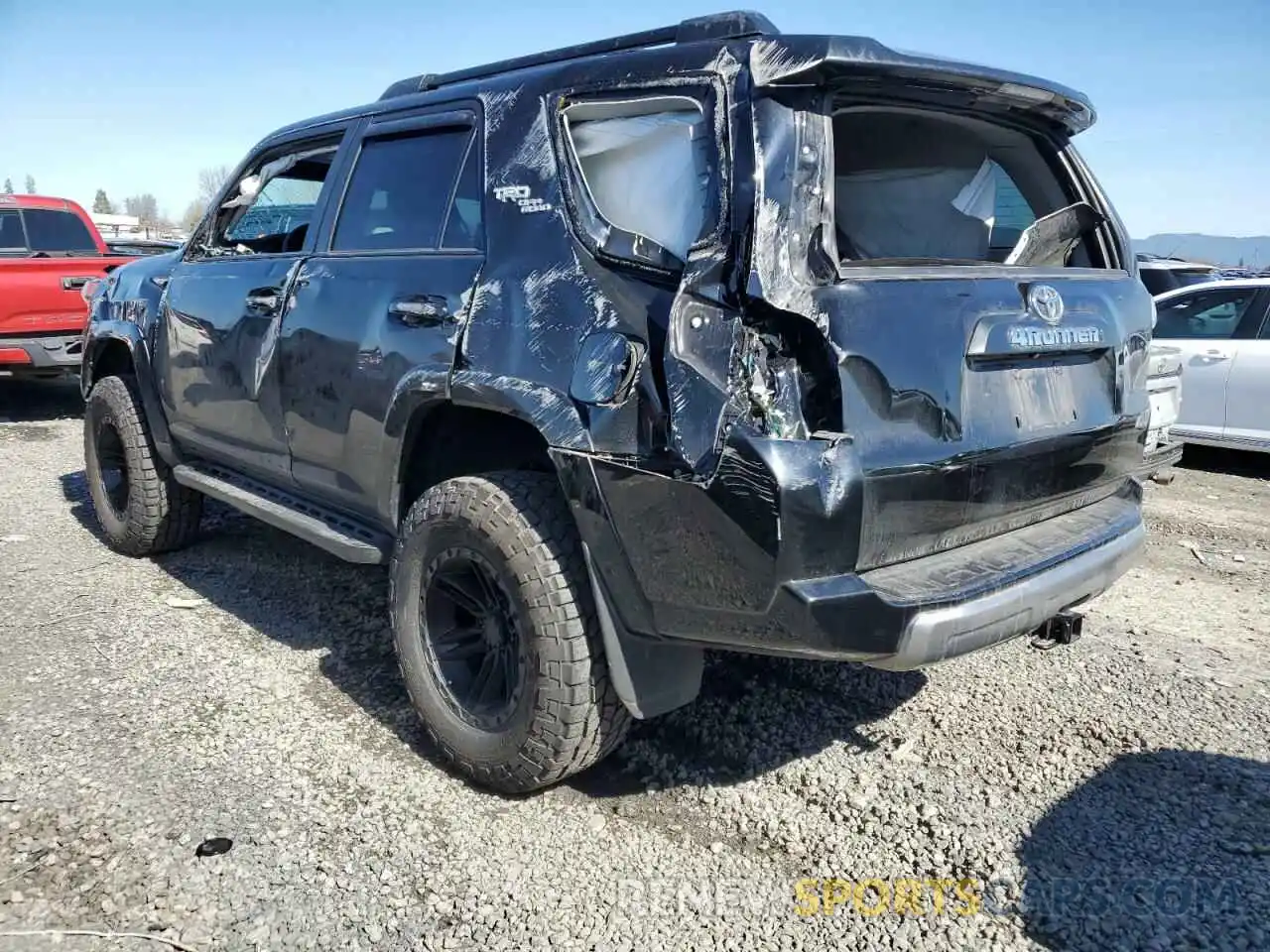 2 Photograph of a damaged car JTERU5JR1N6020067 TOYOTA 4RUNNER 2022