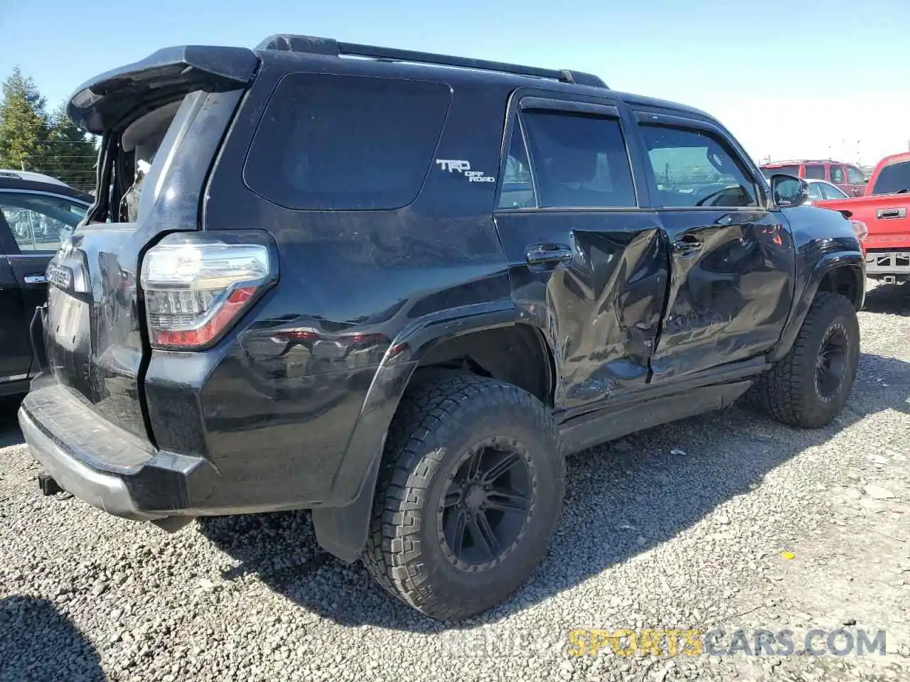 3 Photograph of a damaged car JTERU5JR1N6020067 TOYOTA 4RUNNER 2022