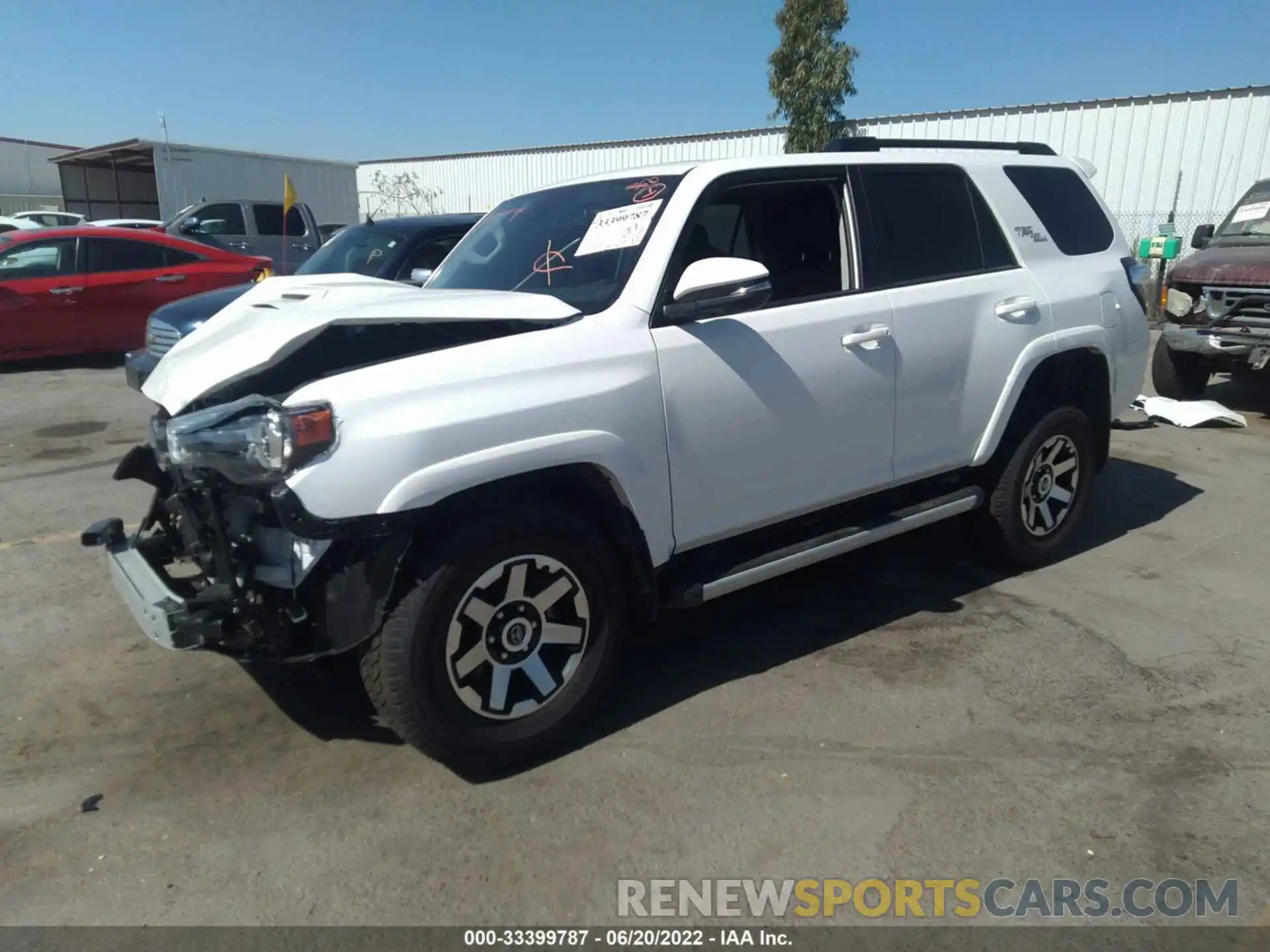 2 Photograph of a damaged car JTERU5JR1N6042960 TOYOTA 4RUNNER 2022