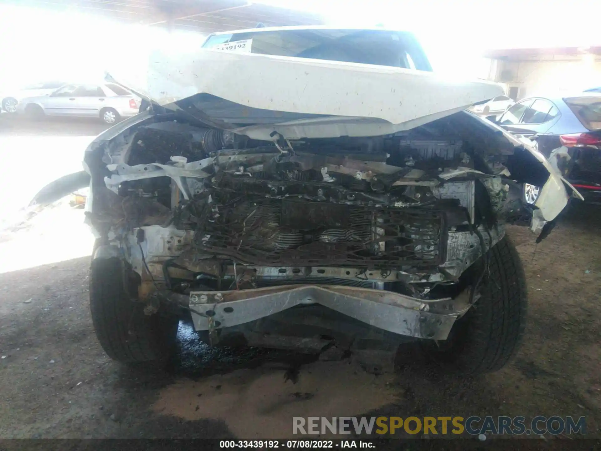 6 Photograph of a damaged car JTERU5JR2N6042739 TOYOTA 4RUNNER 2022