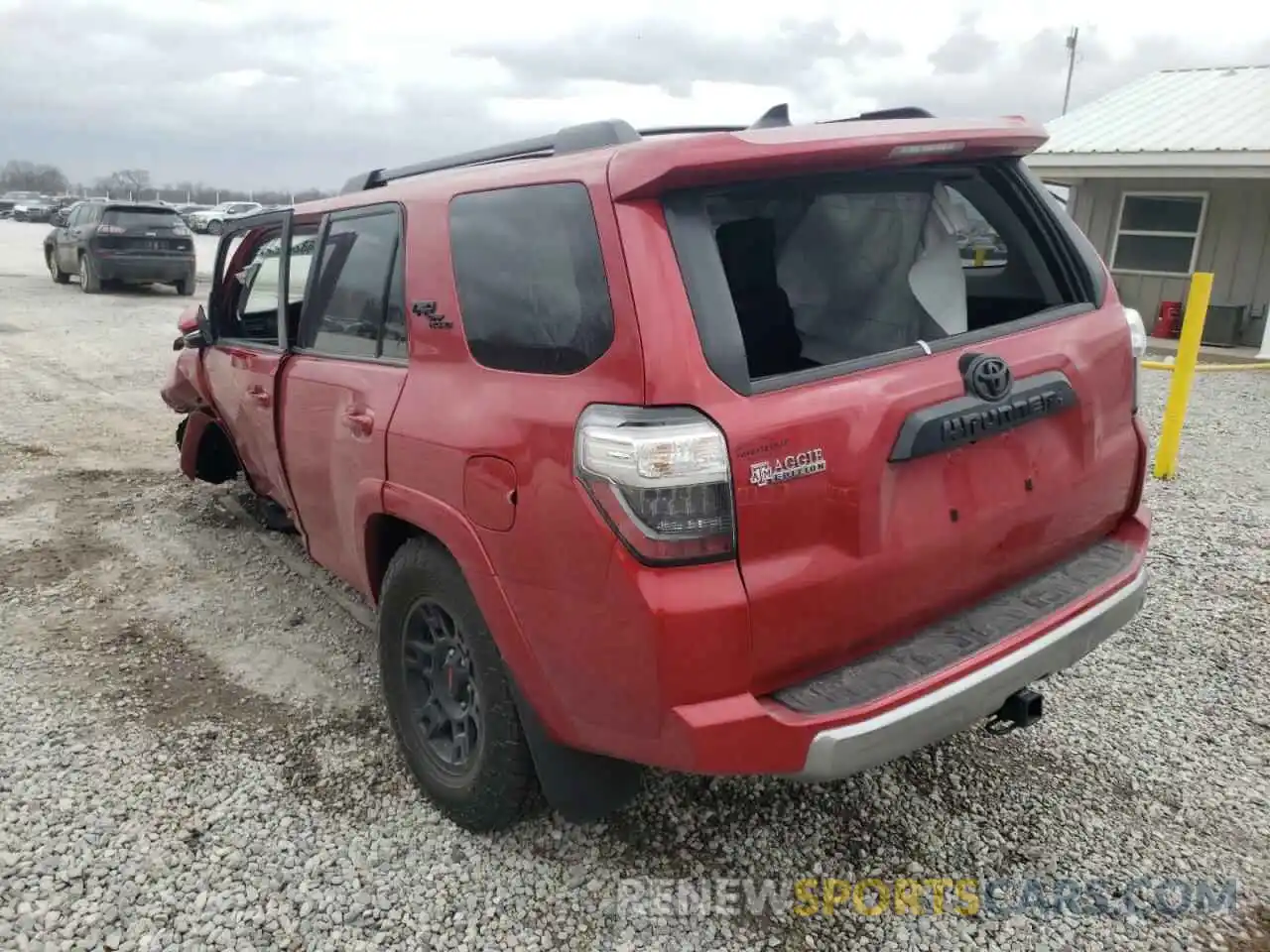 3 Фотография поврежденного автомобиля JTERU5JR3N6001455 TOYOTA 4RUNNER 2022