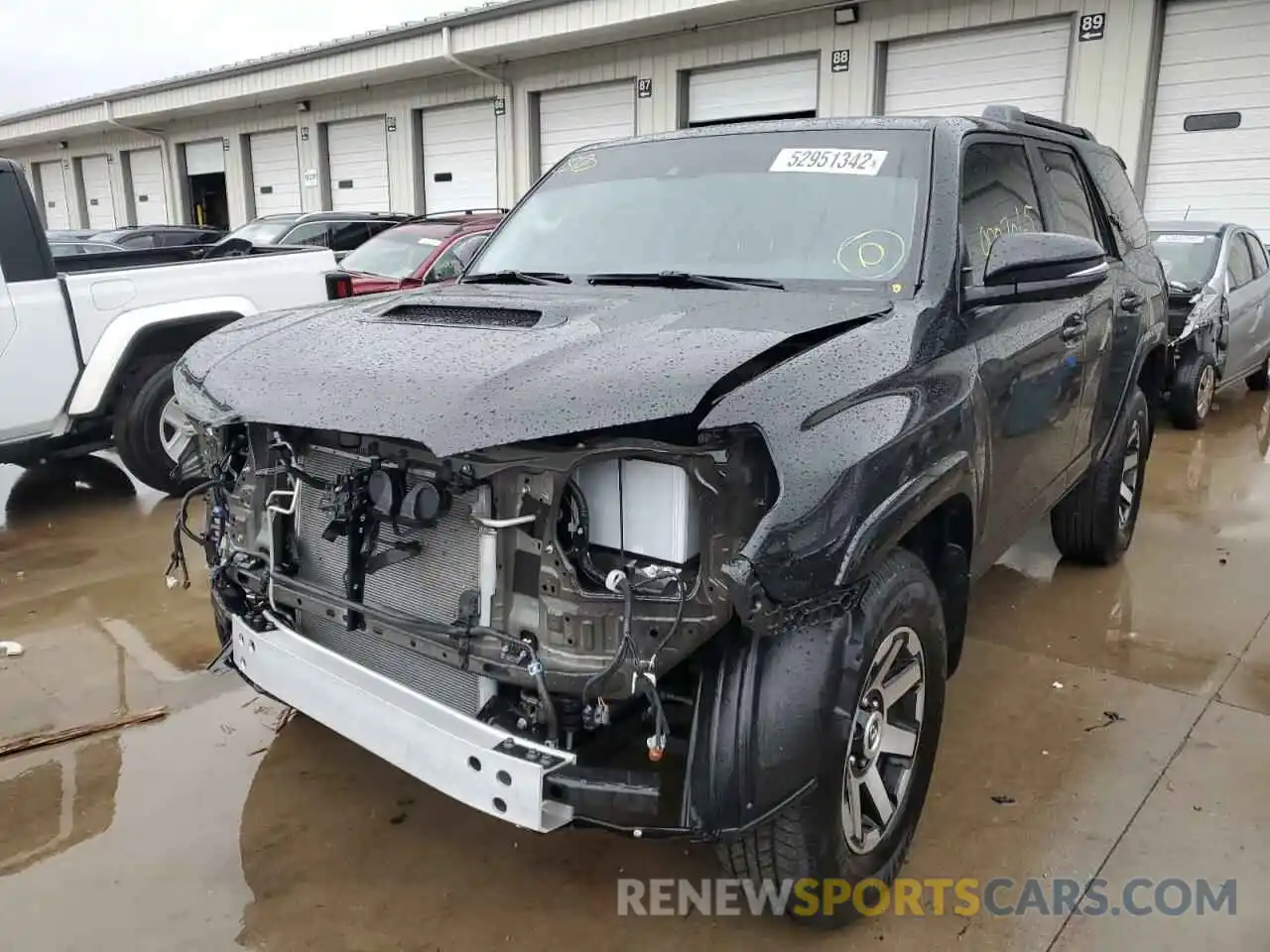 2 Photograph of a damaged car JTERU5JR5N5978943 TOYOTA 4RUNNER 2022