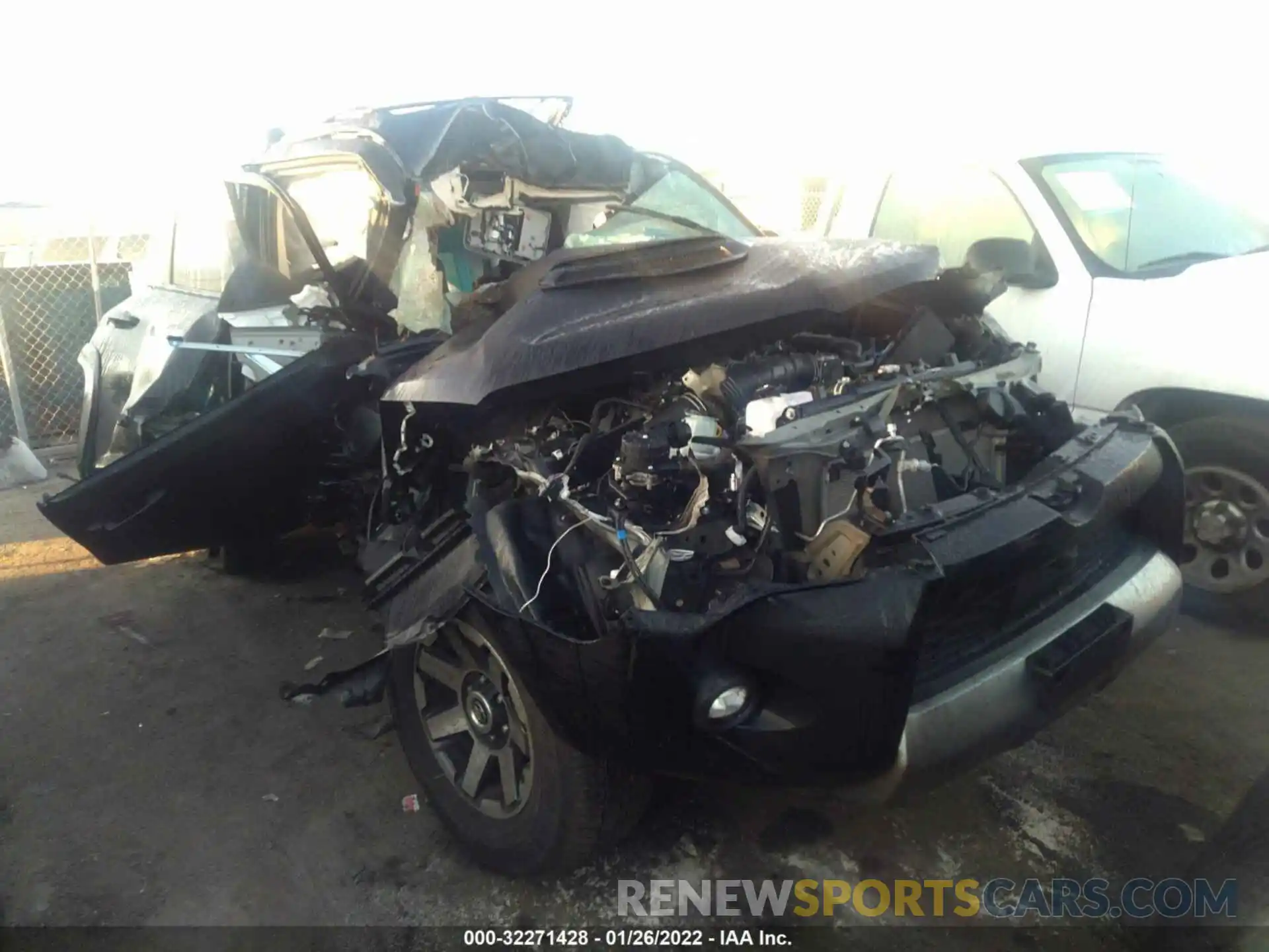 1 Photograph of a damaged car JTERU5JR6N5983780 TOYOTA 4RUNNER 2022