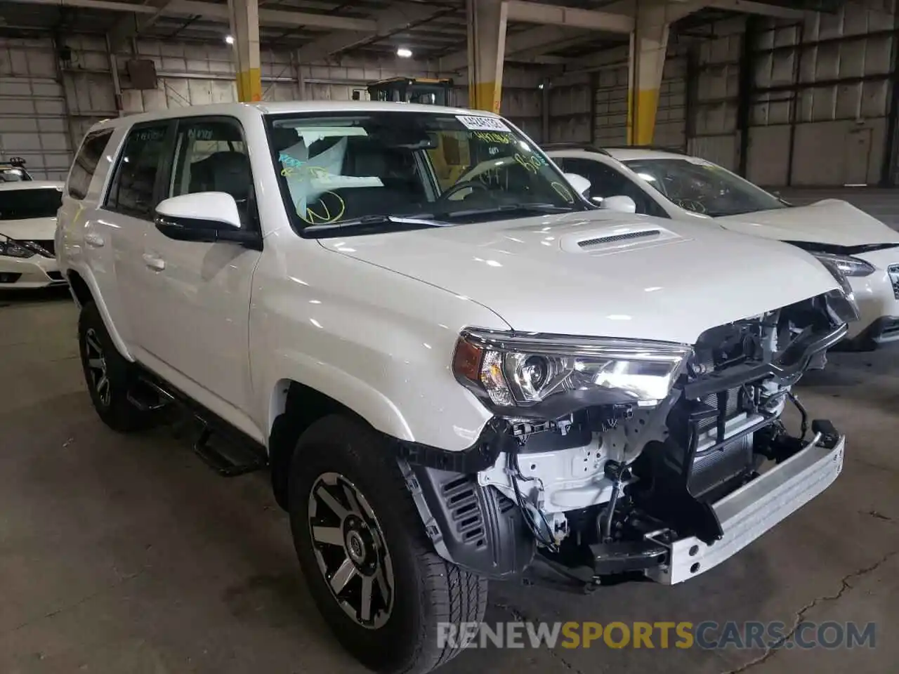 1 Photograph of a damaged car JTERU5JR7N6001930 TOYOTA 4RUNNER 2022