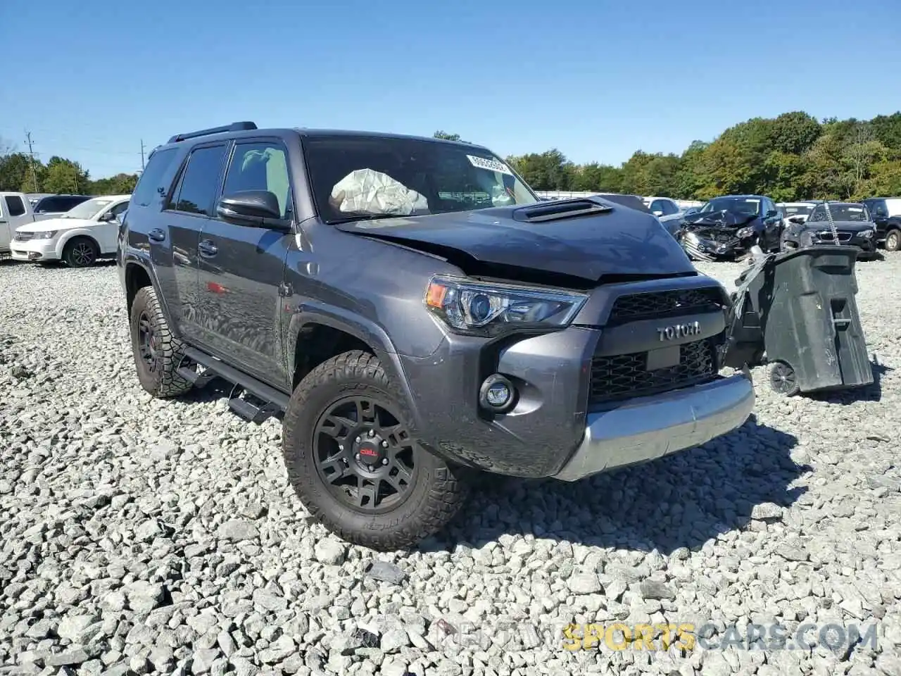 1 Photograph of a damaged car JTERU5JR7N6004892 TOYOTA 4RUNNER 2022