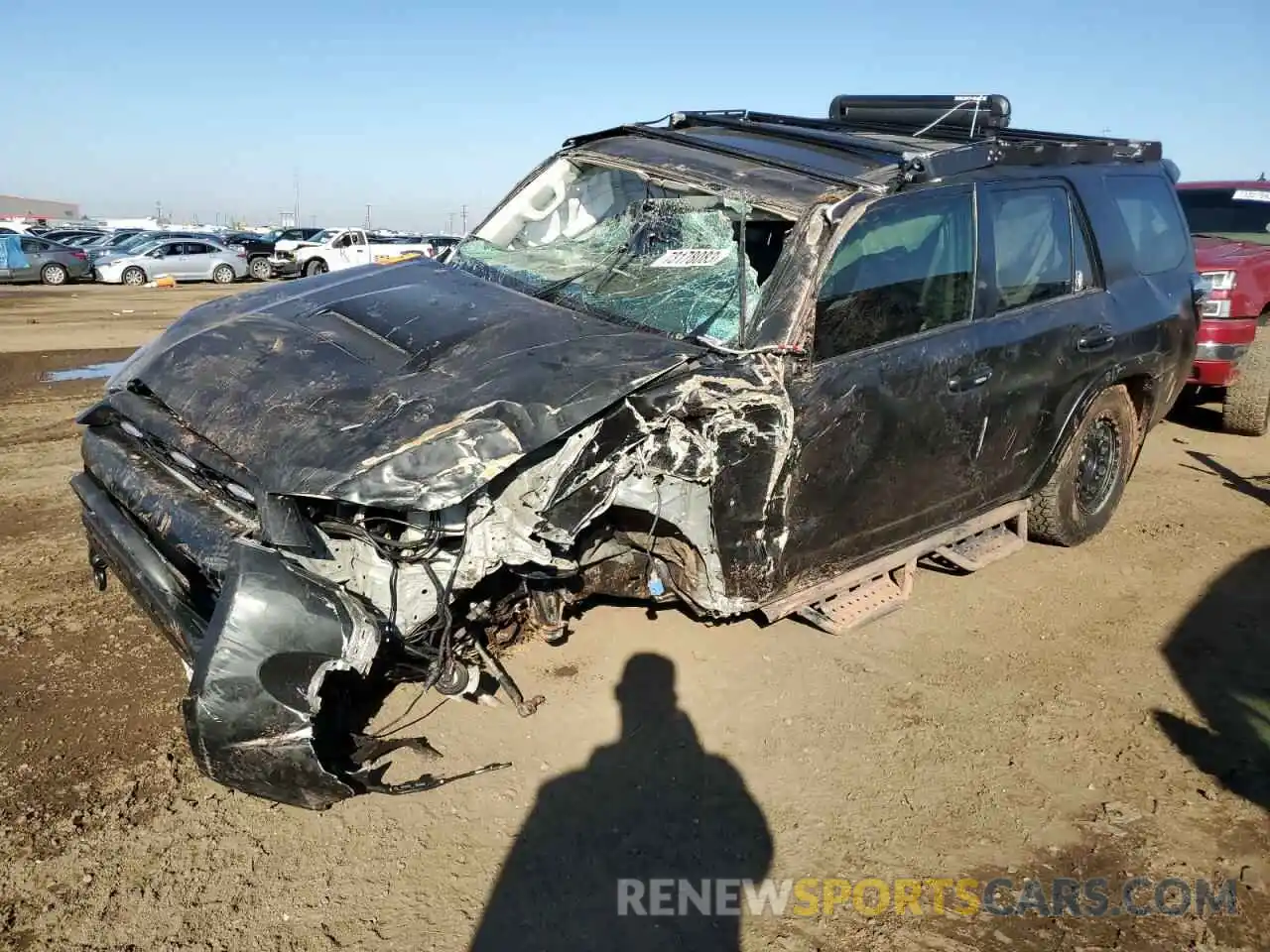 1 Photograph of a damaged car JTERU5JR8N5992318 TOYOTA 4RUNNER 2022