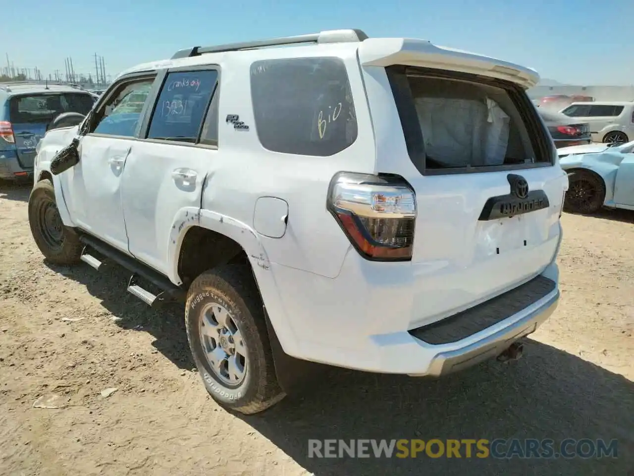 3 Photograph of a damaged car JTERU5JRXN5991977 TOYOTA 4RUNNER 2022