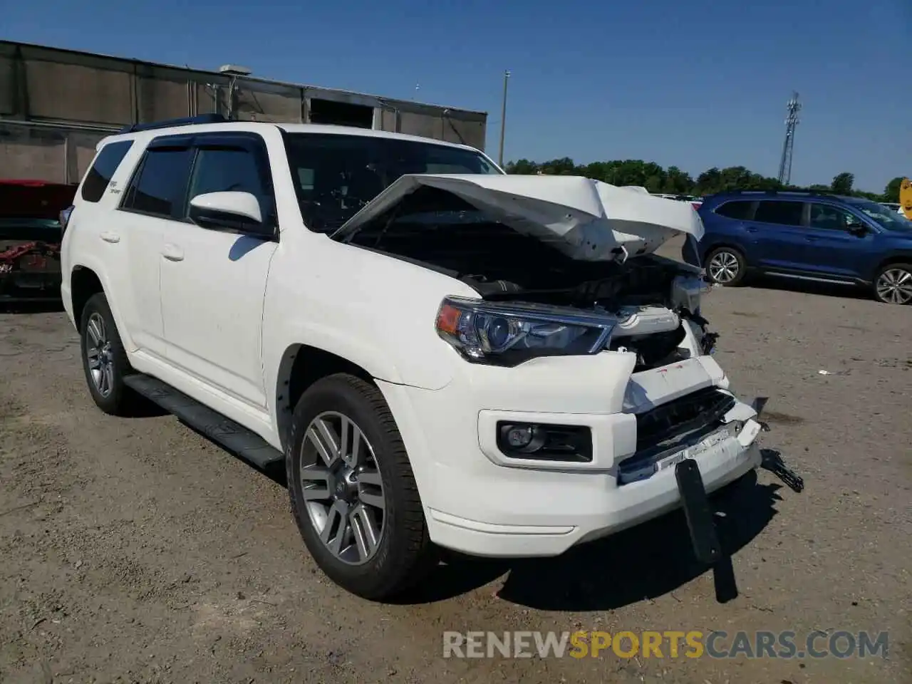 1 Photograph of a damaged car JTESU5JR1N5984174 TOYOTA 4RUNNER 2022