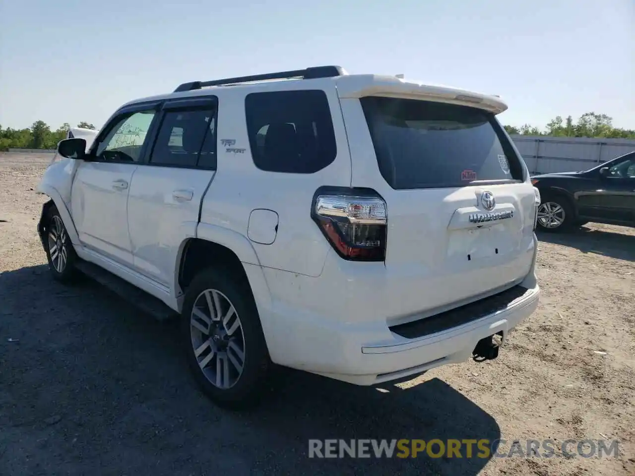 3 Photograph of a damaged car JTESU5JR1N5984174 TOYOTA 4RUNNER 2022