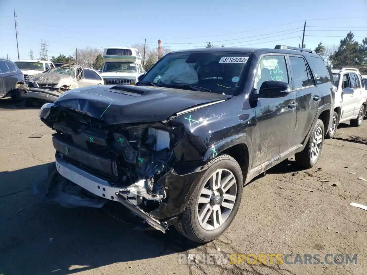 2 Photograph of a damaged car JTESU5JR2N6012870 TOYOTA 4RUNNER 2022