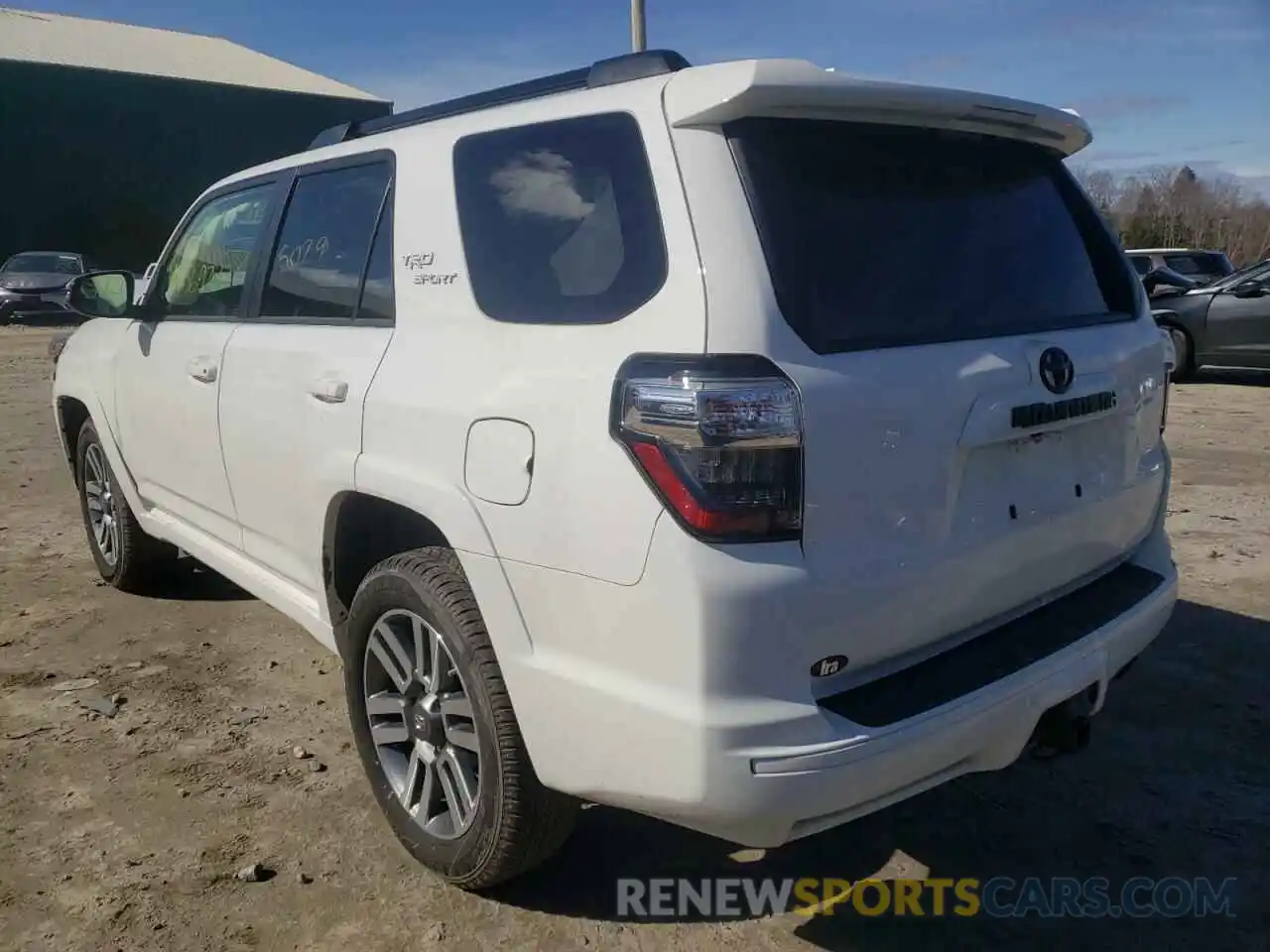 3 Photograph of a damaged car JTESU5JR4N5983231 TOYOTA 4RUNNER 2022