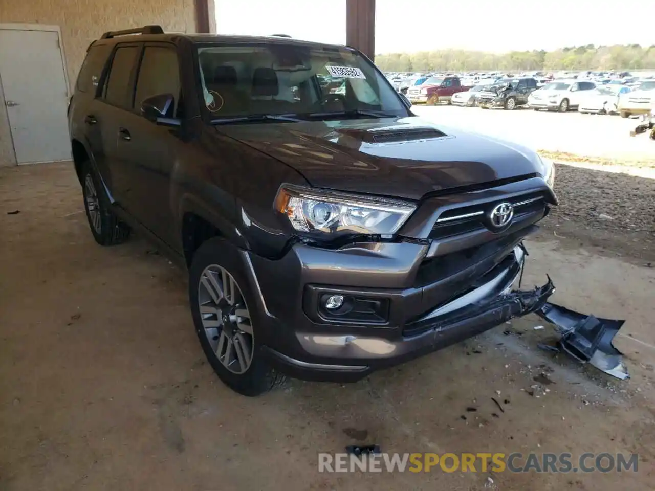 1 Photograph of a damaged car JTESU5JR7N6020253 TOYOTA 4RUNNER 2022