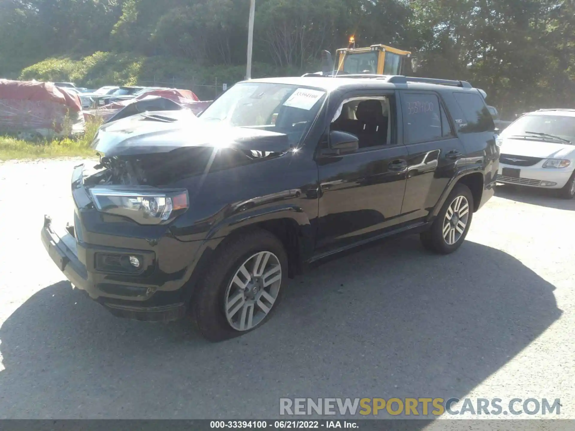 2 Photograph of a damaged car JTESU5JR8N6027387 TOYOTA 4RUNNER 2022