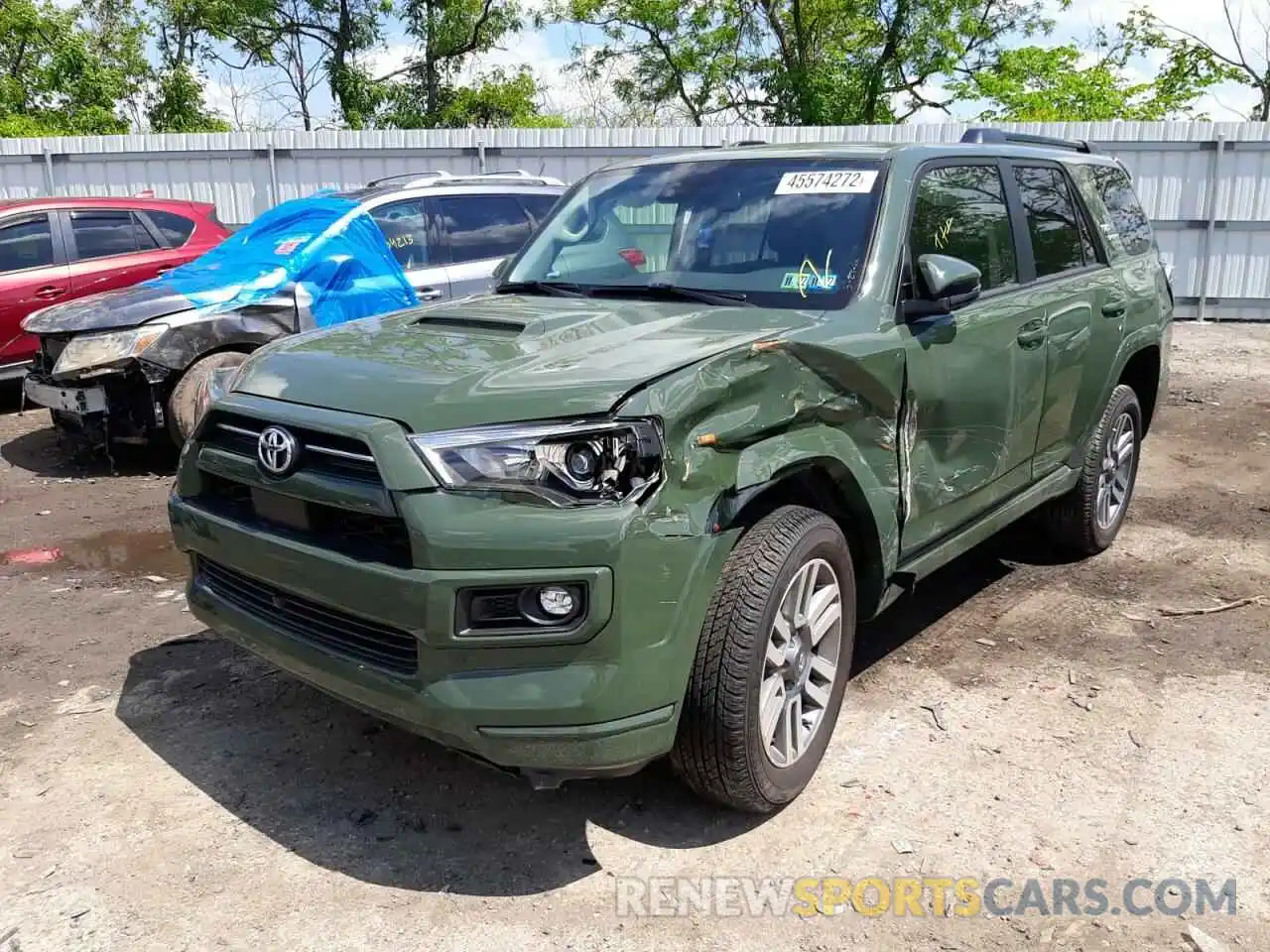 2 Photograph of a damaged car JTESU5JRXN5986229 TOYOTA 4RUNNER 2022