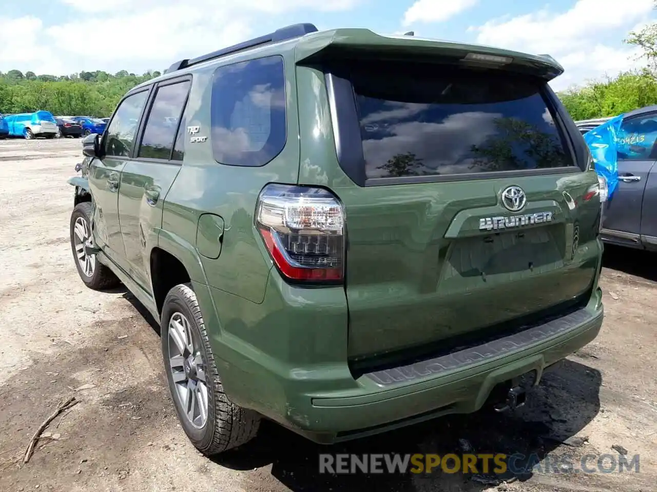 3 Photograph of a damaged car JTESU5JRXN5986229 TOYOTA 4RUNNER 2022