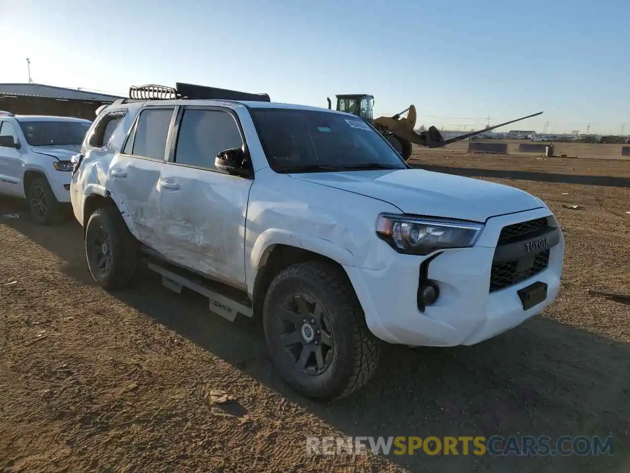 4 Photograph of a damaged car JTETU5JR0N5991511 TOYOTA 4RUNNER 2022