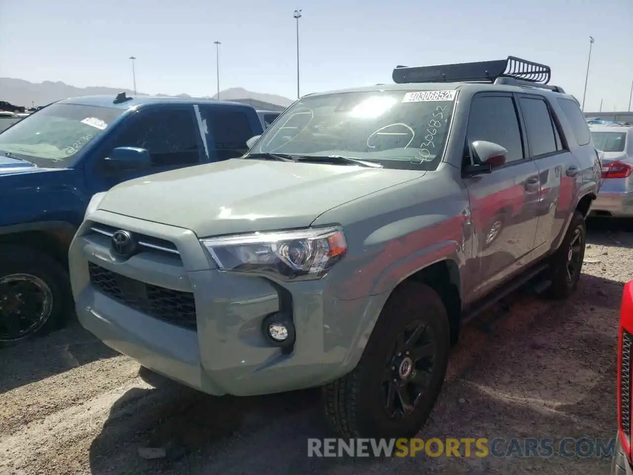 2 Photograph of a damaged car JTETU5JR4N6010946 TOYOTA 4RUNNER 2022