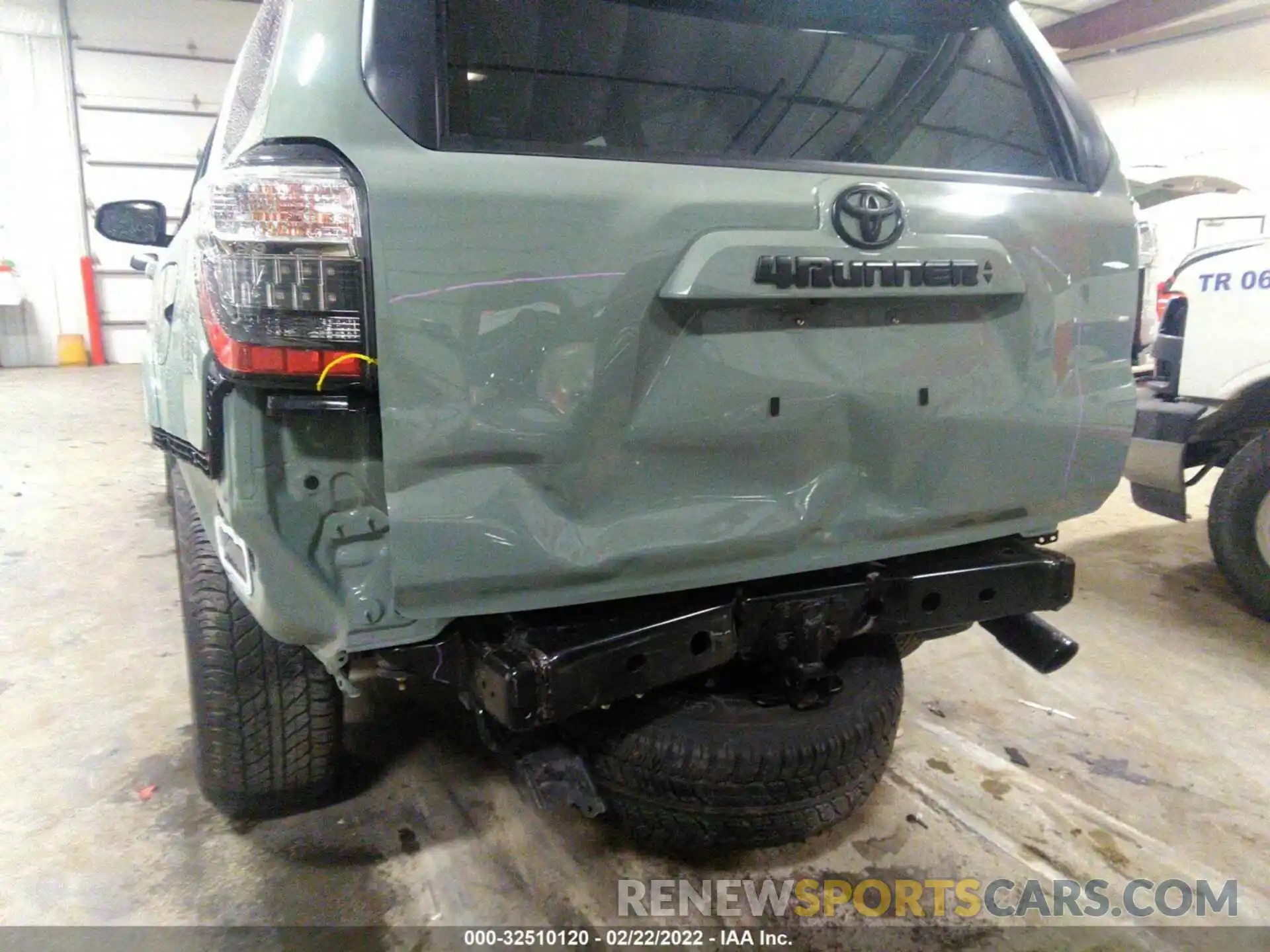 6 Фотография поврежденного автомобиля JTETU5JR6N5976091 TOYOTA 4RUNNER 2022