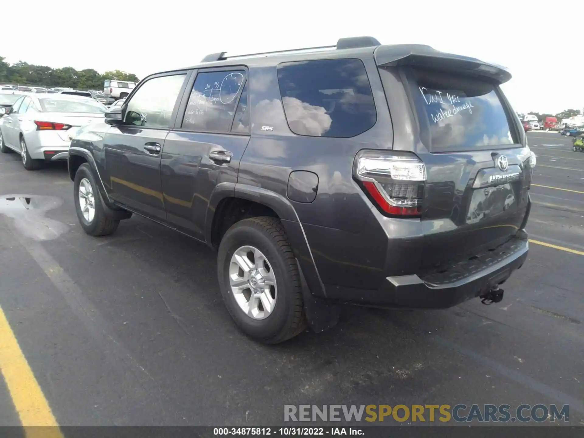 3 Photograph of a damaged car JTEEU5JR0P5278412 TOYOTA 4RUNNER 2023