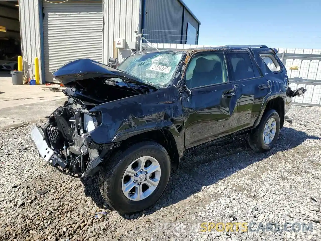 1 Photograph of a damaged car JTEEU5JRXP5284198 TOYOTA 4RUNNER 2023