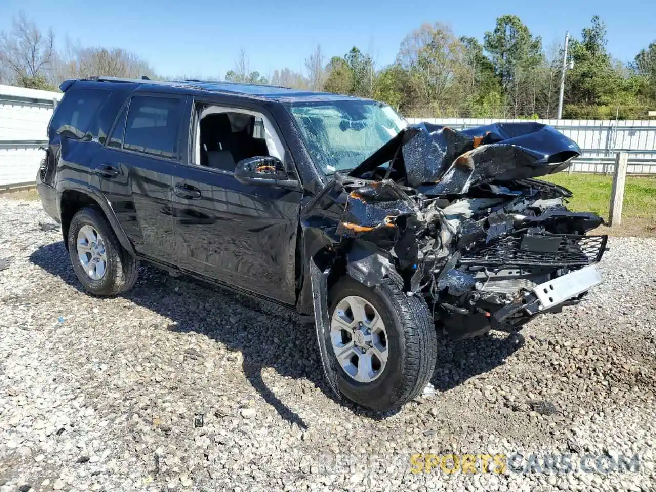 4 Photograph of a damaged car JTEEU5JRXP5284198 TOYOTA 4RUNNER 2023