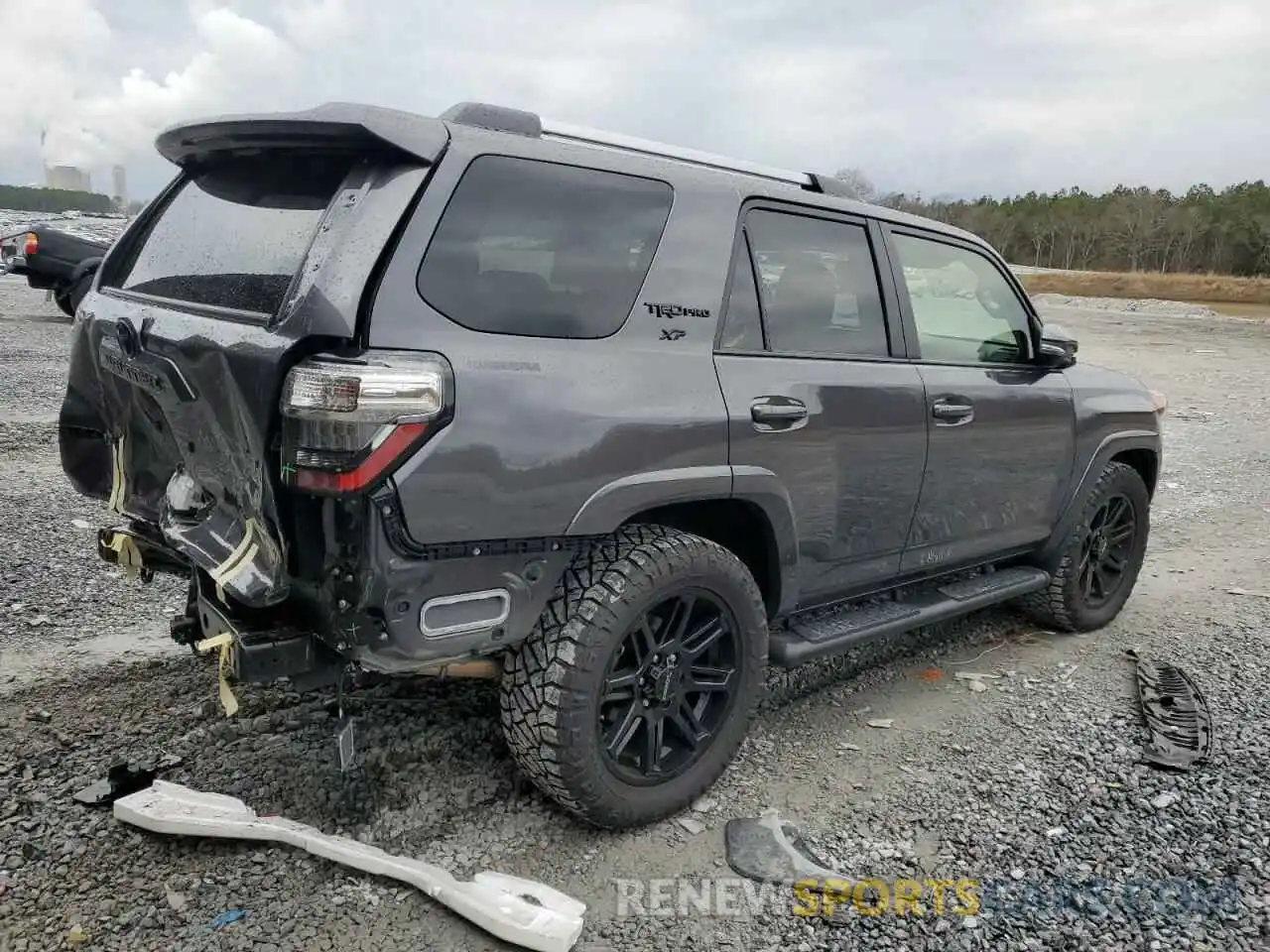 3 Photograph of a damaged car JTEFU5JR1P5284403 TOYOTA 4RUNNER 2023