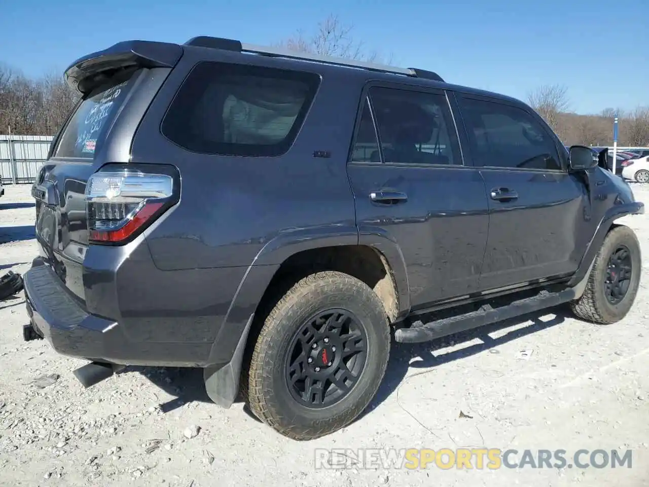 3 Photograph of a damaged car JTEFU5JR7P5295731 TOYOTA 4RUNNER 2023