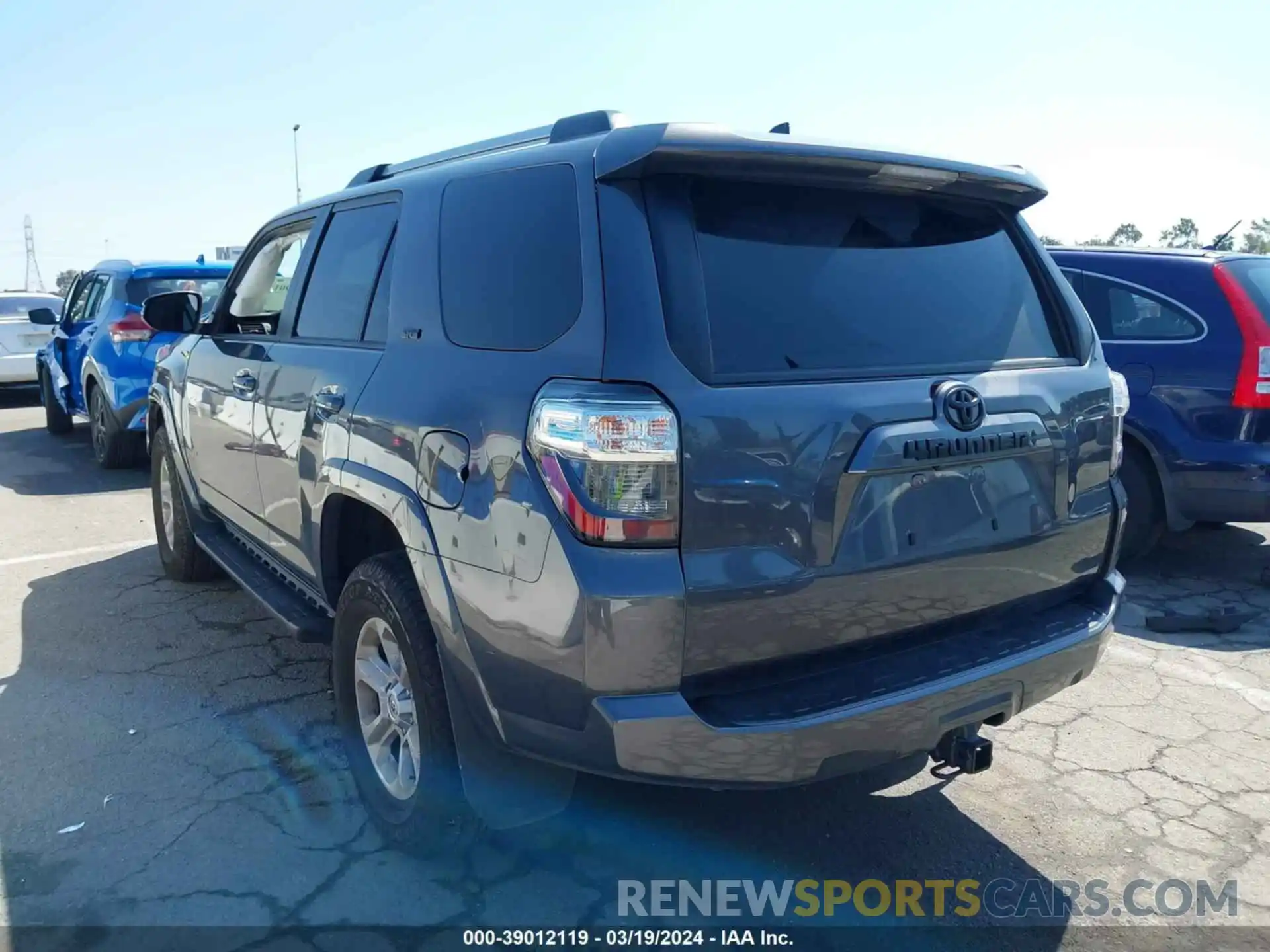 3 Photograph of a damaged car JTENU5JR9P6142077 TOYOTA 4RUNNER 2023