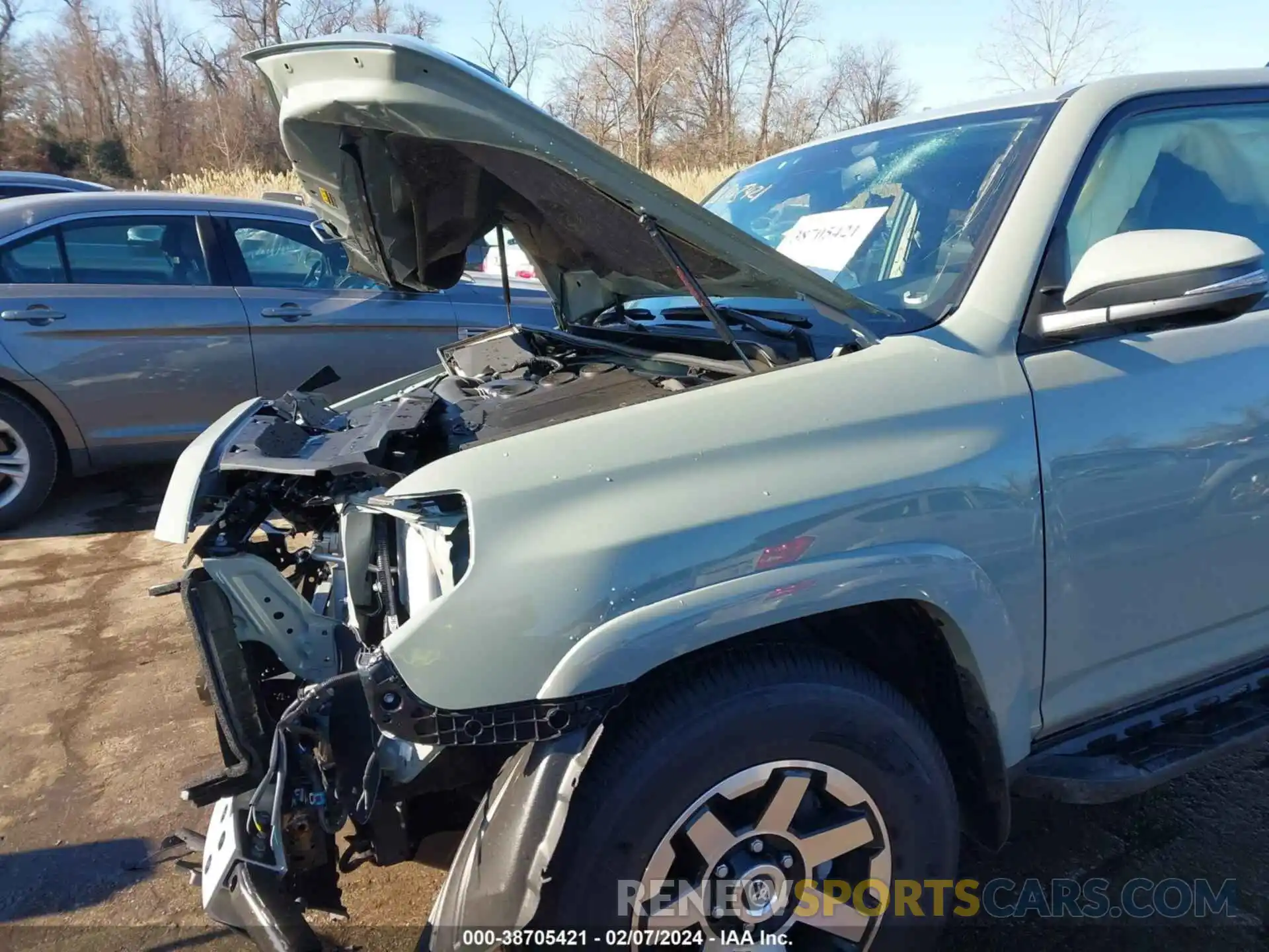 22 Photograph of a damaged car JTERU5JR0P6196627 TOYOTA 4RUNNER 2023