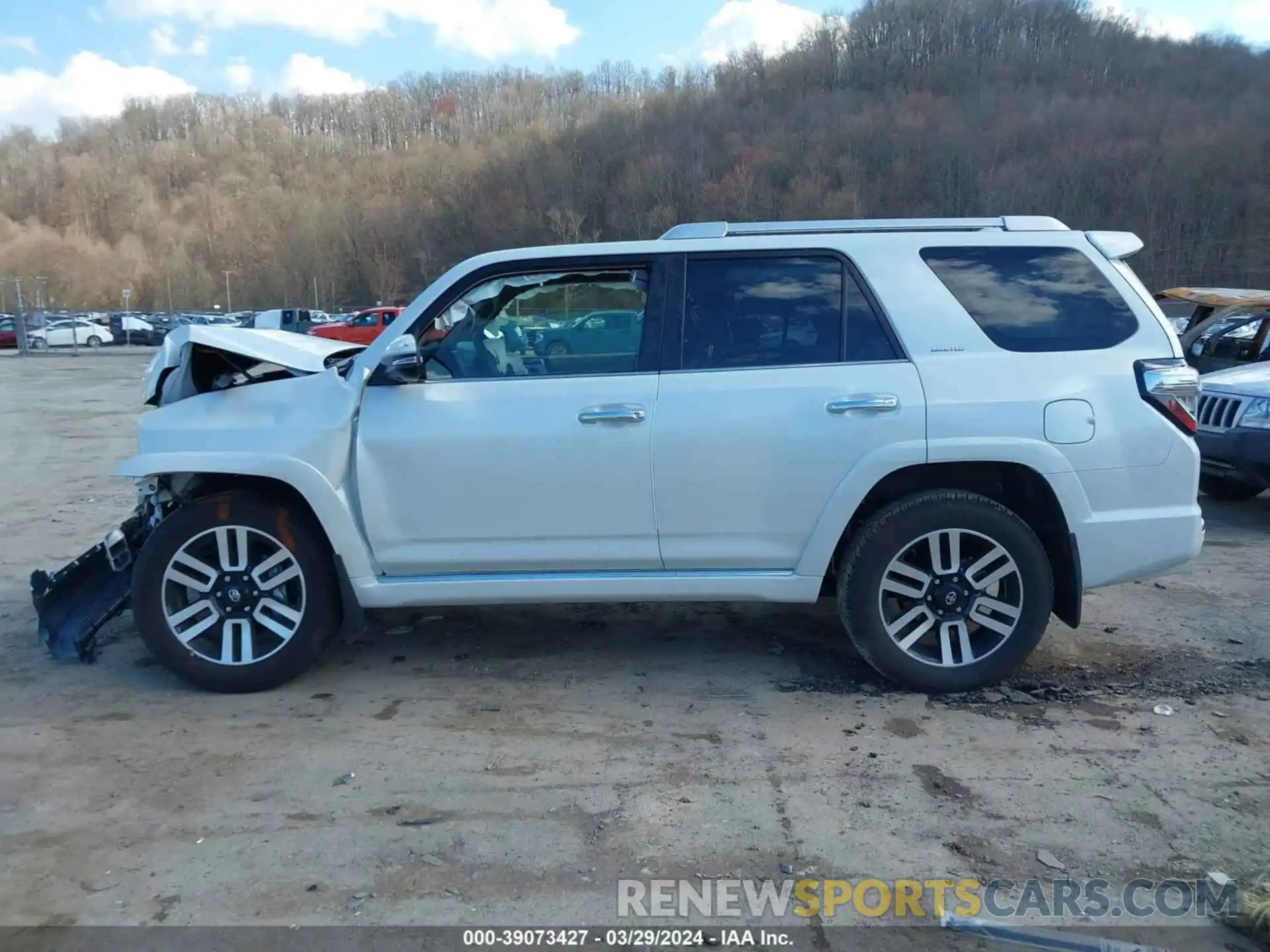 13 Photograph of a damaged car JTEKU5JRXR6234661 TOYOTA 4RUNNER 2024