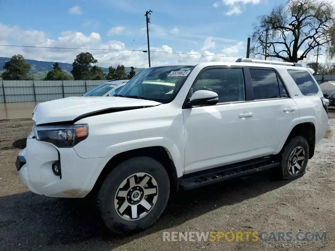 1 Photograph of a damaged car JTENU5JR6R6213903 TOYOTA 4RUNNER 2024