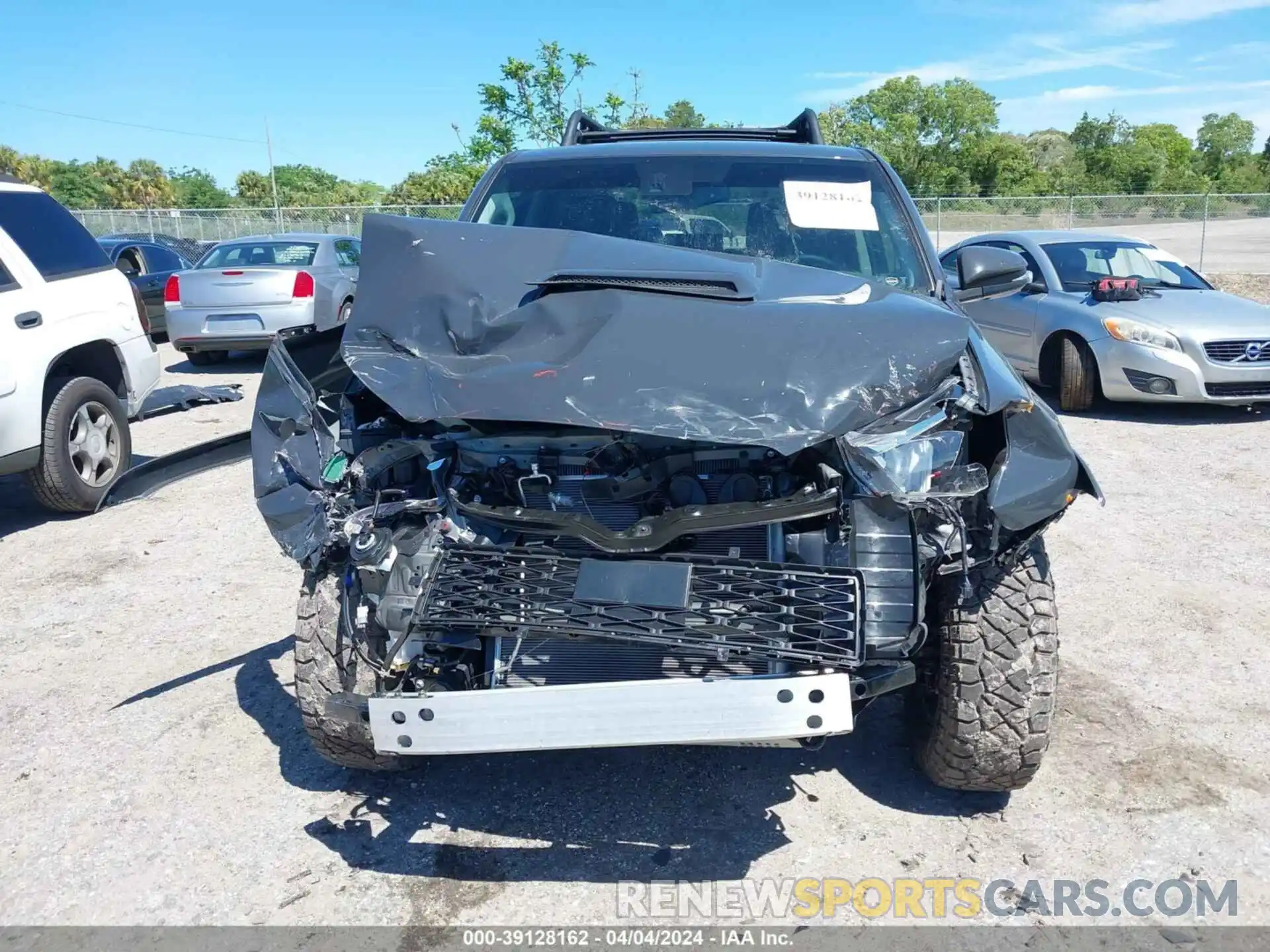 13 Photograph of a damaged car JTERU5JR3R6213245 TOYOTA 4RUNNER 2024