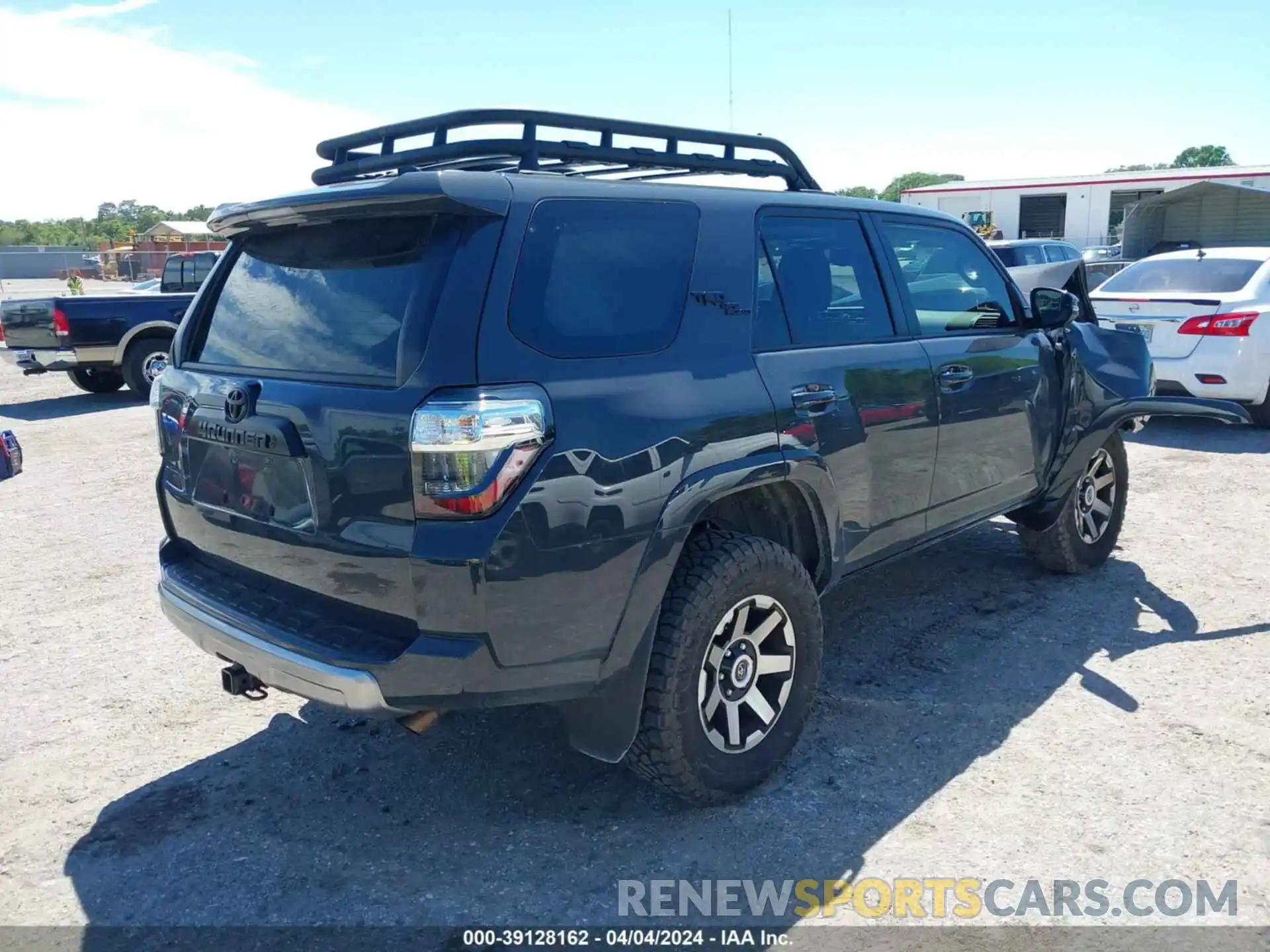 4 Photograph of a damaged car JTERU5JR3R6213245 TOYOTA 4RUNNER 2024