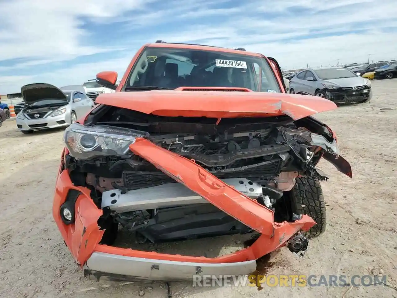 5 Photograph of a damaged car JTERU5JR9R6217557 TOYOTA 4RUNNER 2024