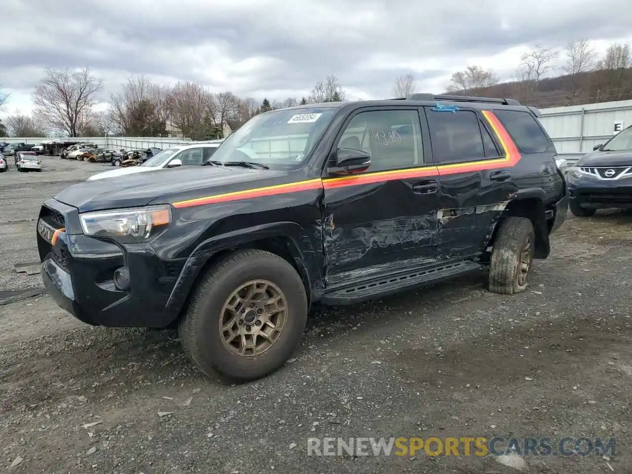 1 Photograph of a damaged car JTEUU5JR8P6120213 TOYOTA 4RUNNER 40 2023