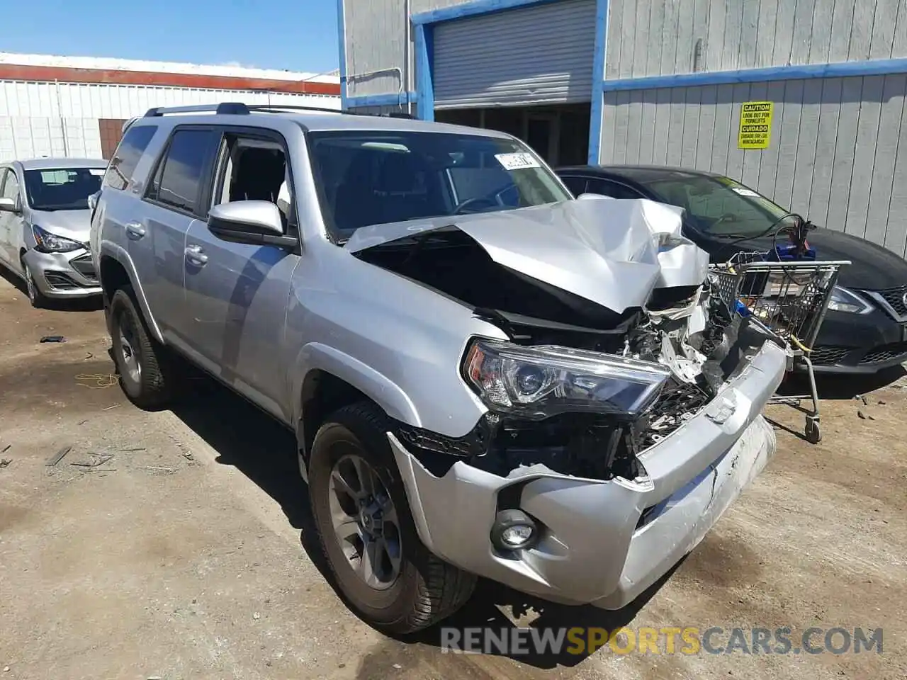 4 Фотография поврежденного автомобиля JTEMU5JR3P6190363 TOYOTA 4RUNNER SE 2023