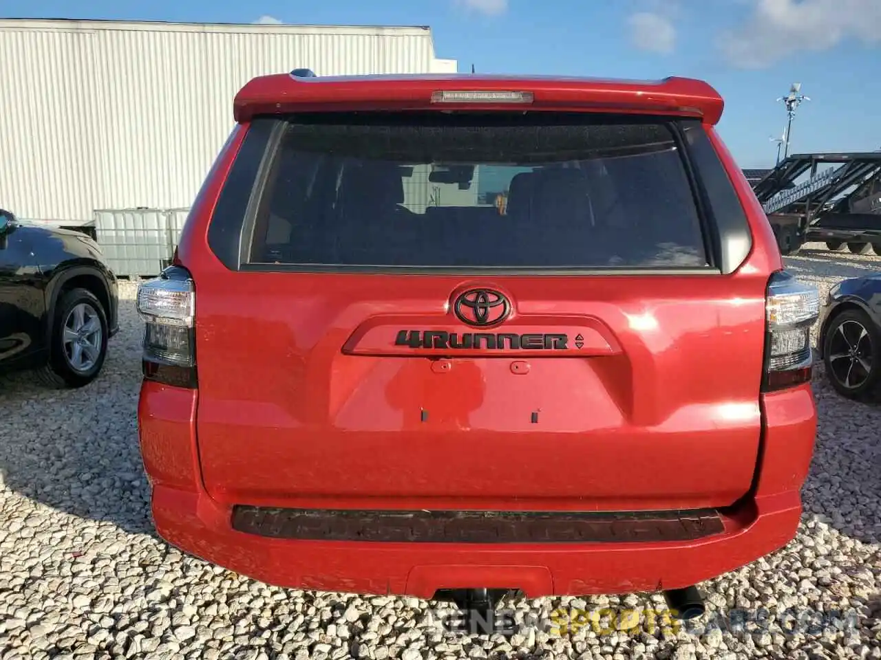 6 Photograph of a damaged car JTENU5JR1P6196358 TOYOTA 4RUNNER SE 2023