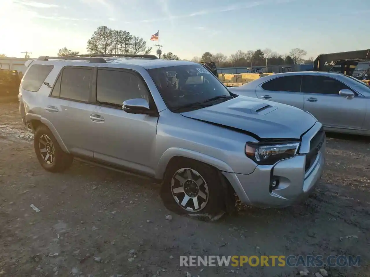 4 Фотография поврежденного автомобиля JTERU5JR3P6149351 TOYOTA 4RUNNER SE 2023