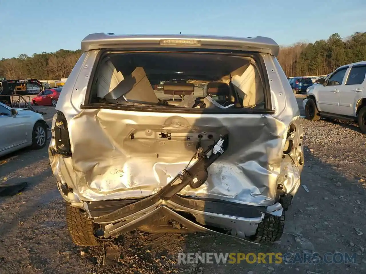 6 Photograph of a damaged car JTERU5JR3P6149351 TOYOTA 4RUNNER SE 2023