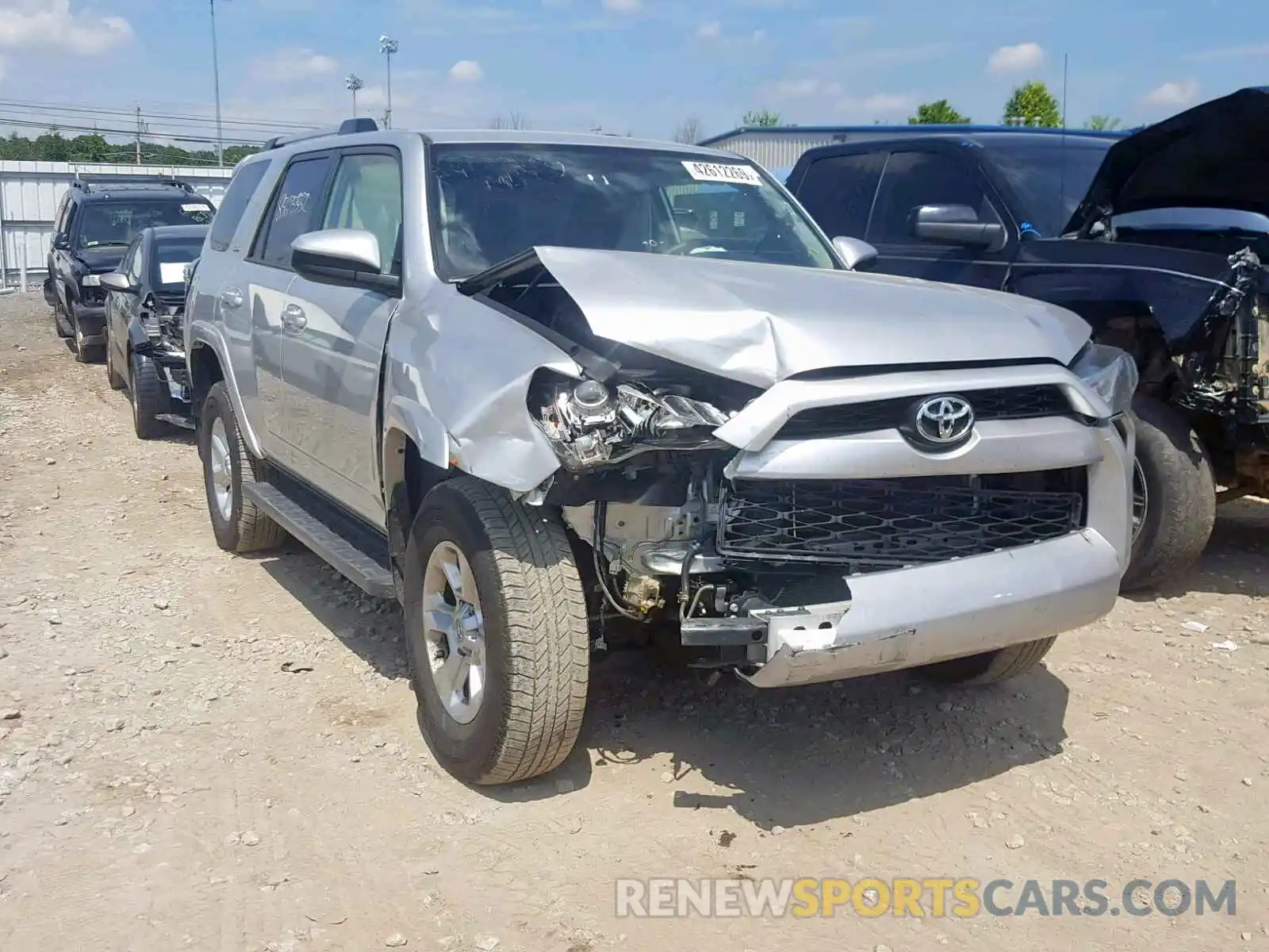 1 Photograph of a damaged car JTEBU5JR0K5614670 TOYOTA 4RUNNER SR 2019