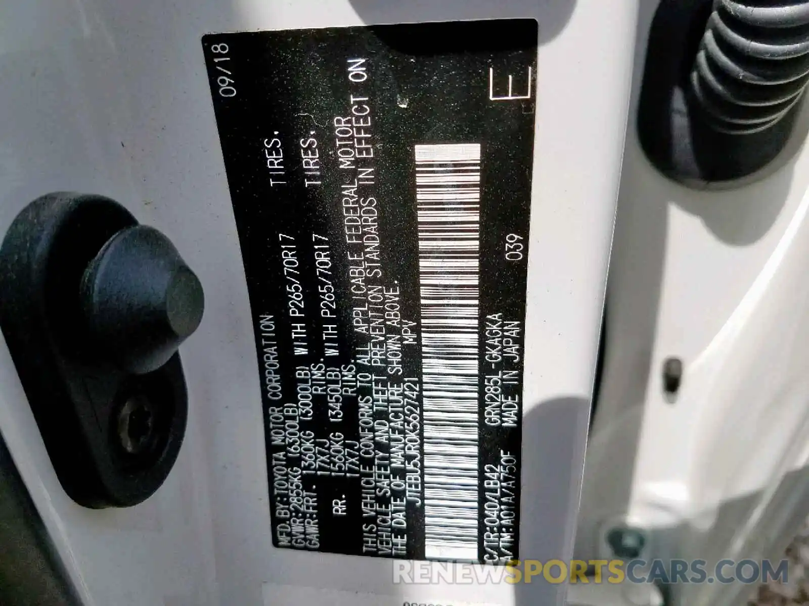 10 Photograph of a damaged car JTEBU5JR0K5627421 TOYOTA 4RUNNER SR 2019