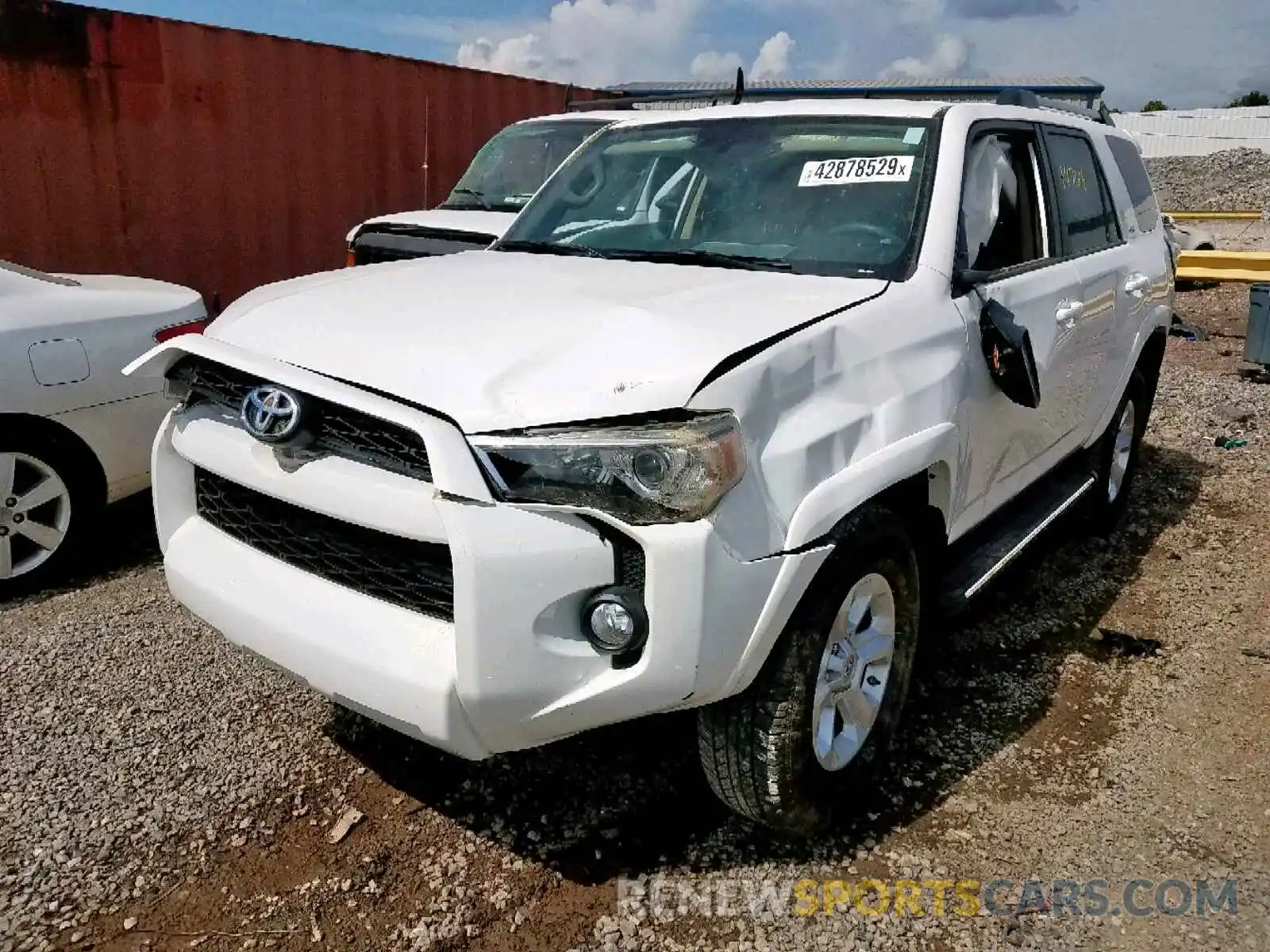 2 Photograph of a damaged car JTEBU5JR0K5627421 TOYOTA 4RUNNER SR 2019