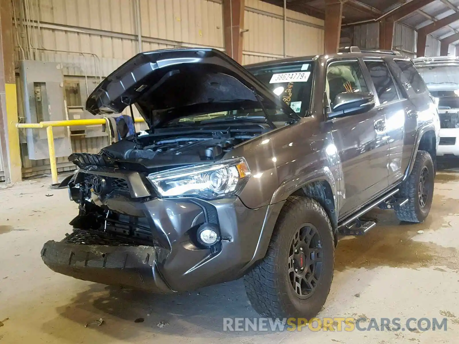 2 Photograph of a damaged car JTEBU5JR0K5647376 TOYOTA 4RUNNER SR 2019