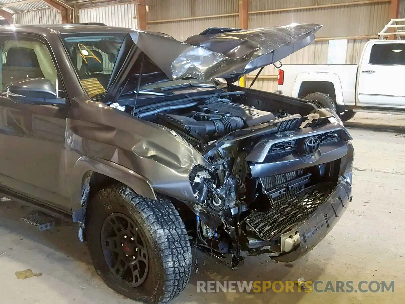 9 Photograph of a damaged car JTEBU5JR0K5647376 TOYOTA 4RUNNER SR 2019