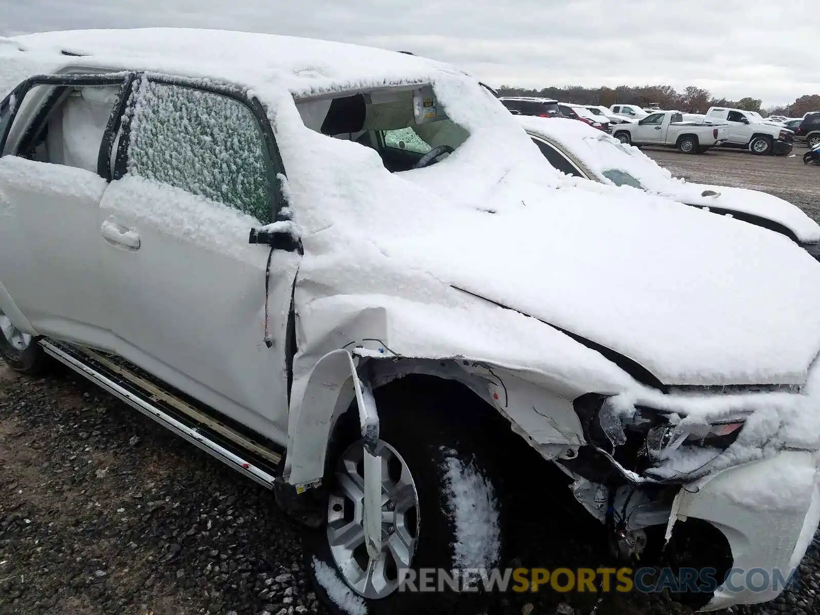 9 Photograph of a damaged car JTEBU5JR1K5669614 TOYOTA 4RUNNER SR 2019