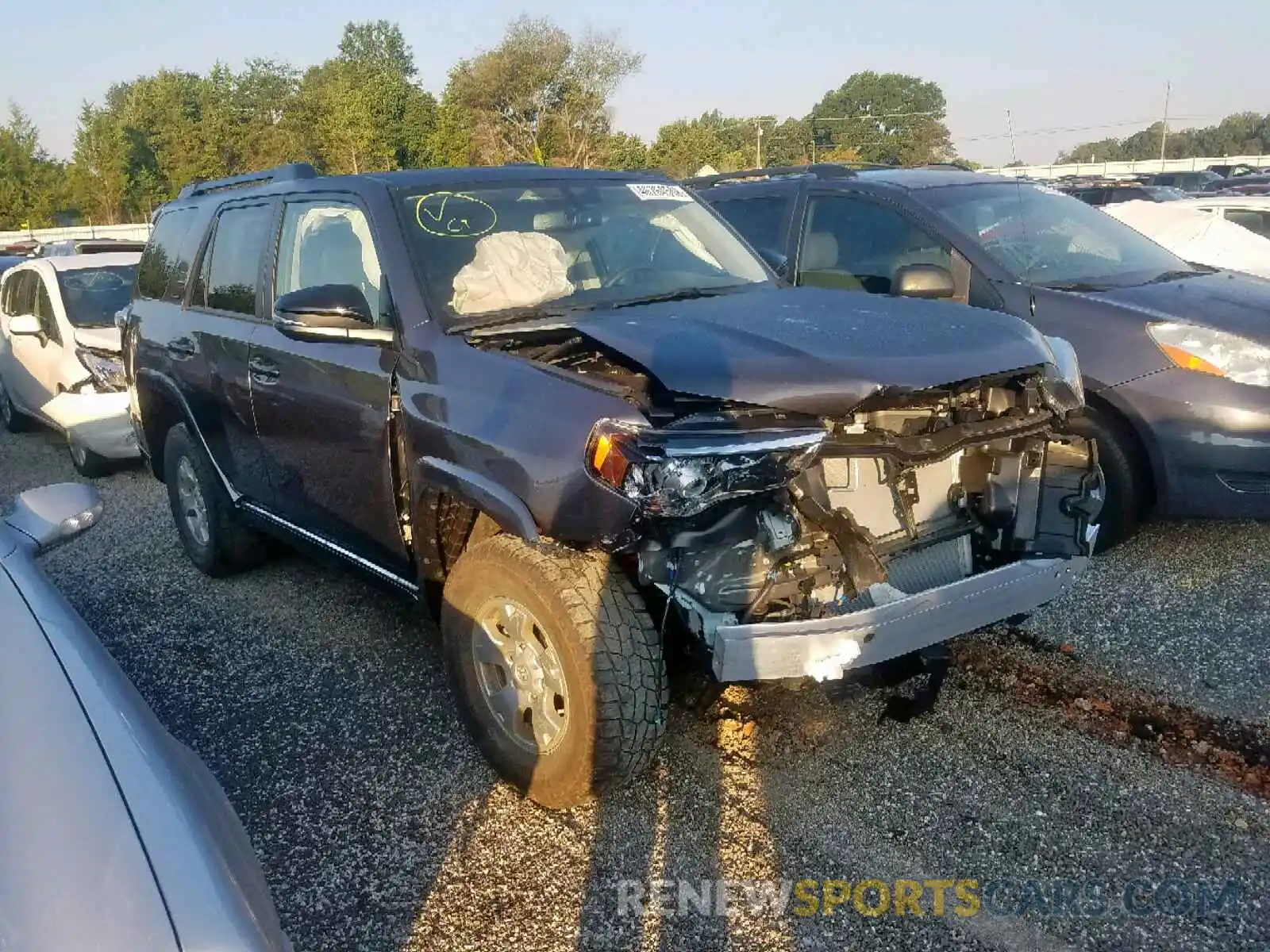 1 Photograph of a damaged car JTEBU5JR1K5712591 TOYOTA 4RUNNER SR 2019