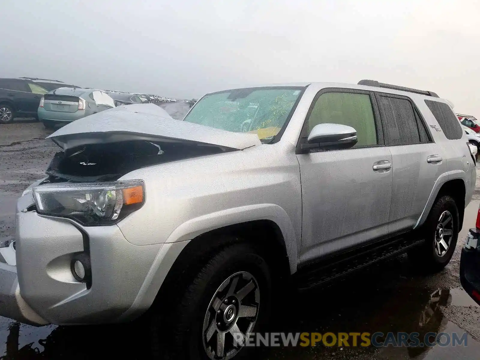 2 Photograph of a damaged car JTEBU5JR1K5726023 TOYOTA 4RUNNER SR 2019