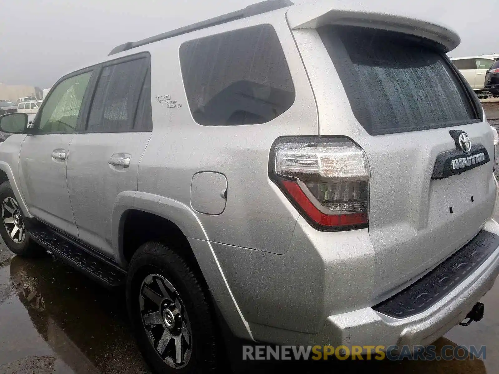 3 Photograph of a damaged car JTEBU5JR1K5726023 TOYOTA 4RUNNER SR 2019