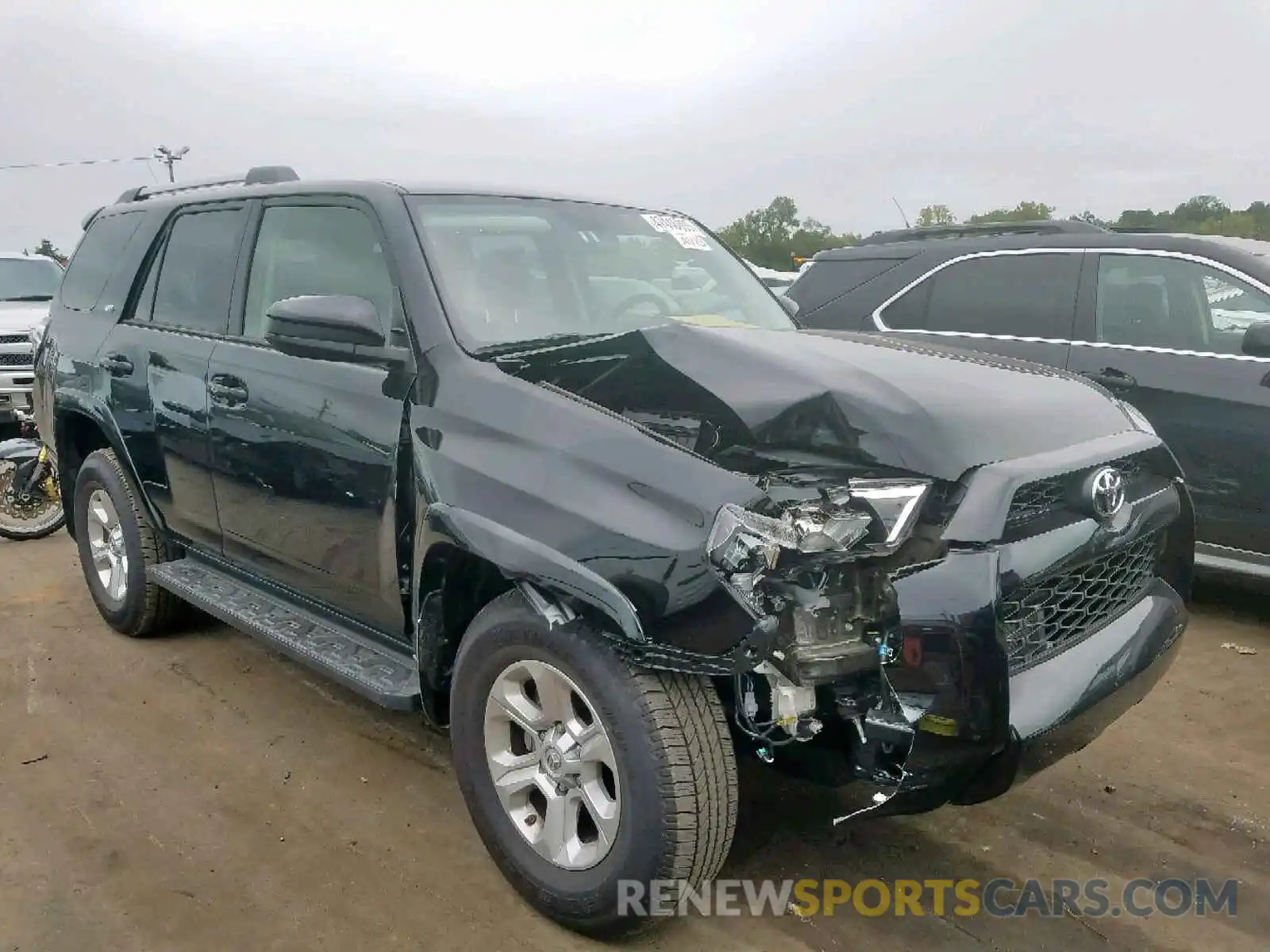 1 Photograph of a damaged car JTEBU5JR2K5656659 TOYOTA 4RUNNER SR 2019