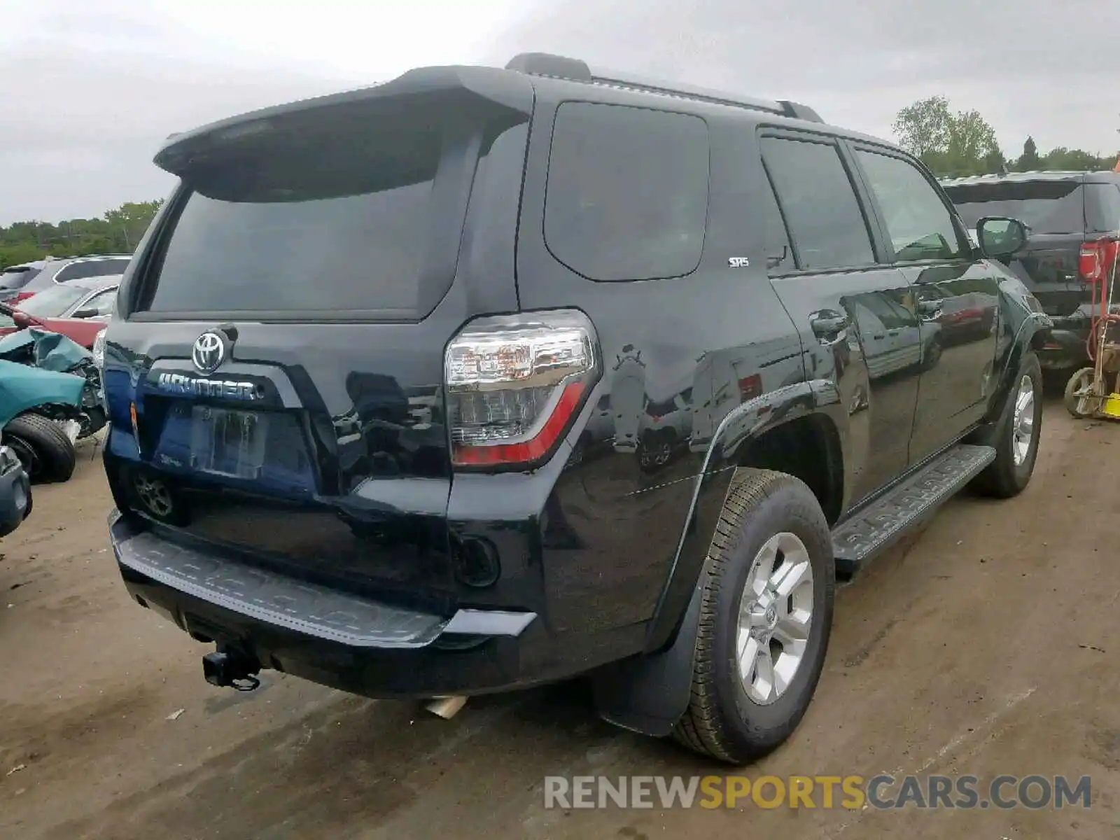 4 Фотография поврежденного автомобиля JTEBU5JR2K5656659 TOYOTA 4RUNNER SR 2019